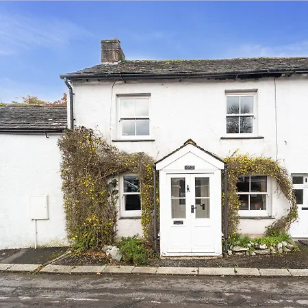 Jasmine 波廷斯凯尔